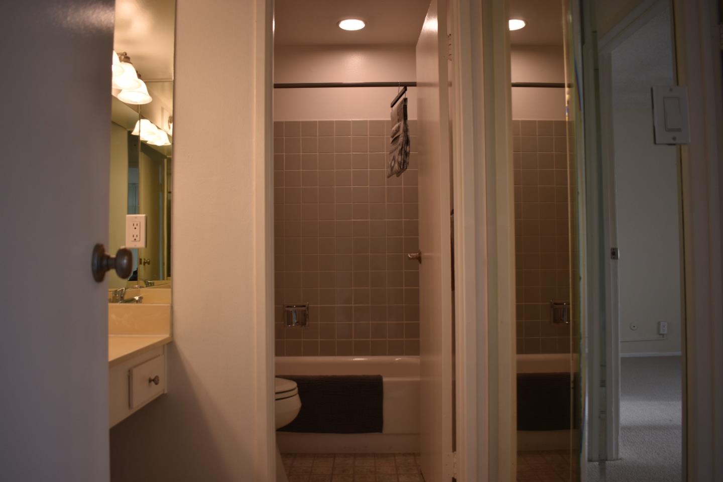 Detail Gallery Image 17 of 37 For 847 N Humboldt St #409,  San Mateo,  CA 94401 - 1 Beds | 1 Baths
