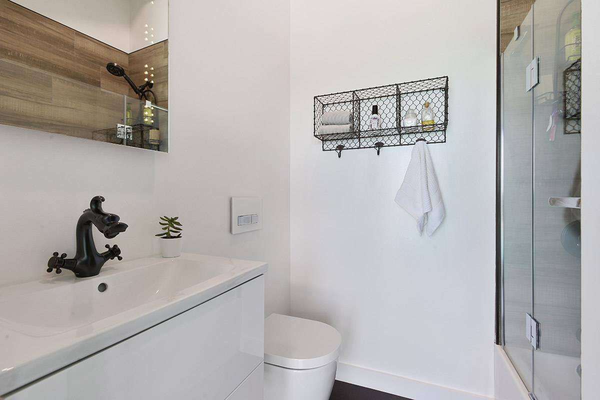 614 Glenloch, Woodside, California 94062, 2 Bedrooms Bedrooms, ,2 BathroomsBathrooms,Residential Lease,For Rent,614 Glenloch,ML81952631