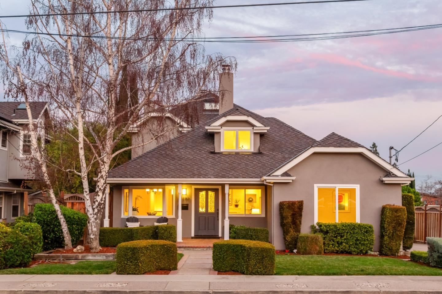 Detail Gallery Image 1 of 1 For 15690 Linda Ave, Los Gatos,  CA 95032 - 4 Beds | 2/1 Baths