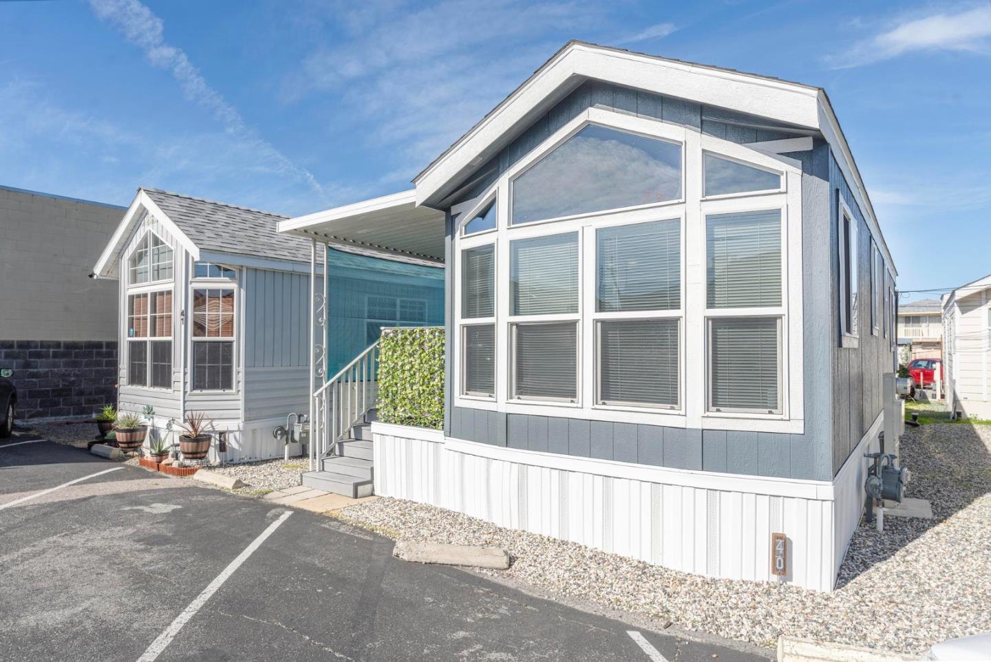 Detail Gallery Image 3 of 18 For 835 Kimball Ave #40,  Seaside,  CA 93955 - 1 Beds | 1 Baths