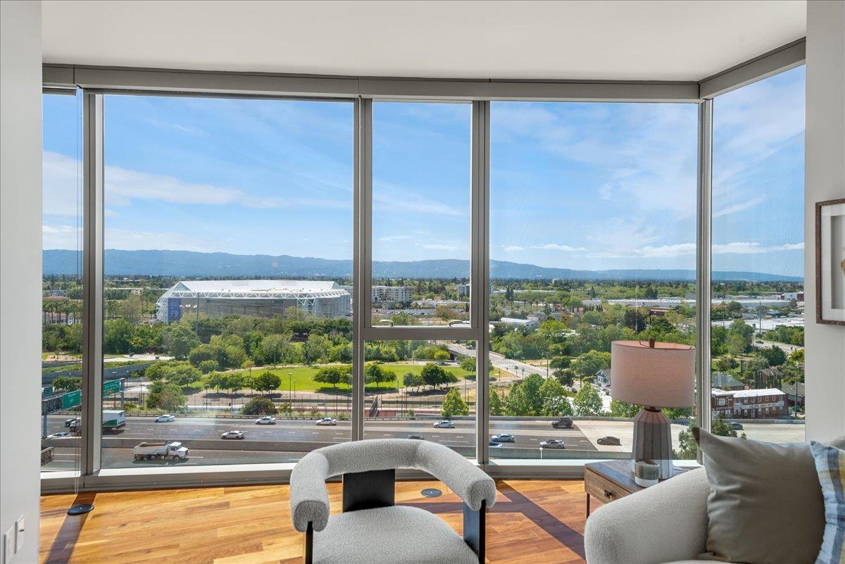 Detail Gallery Image 4 of 32 For 38 N Almaden Blvd #1411,  San Jose,  CA 95110 - 2 Beds | 2 Baths