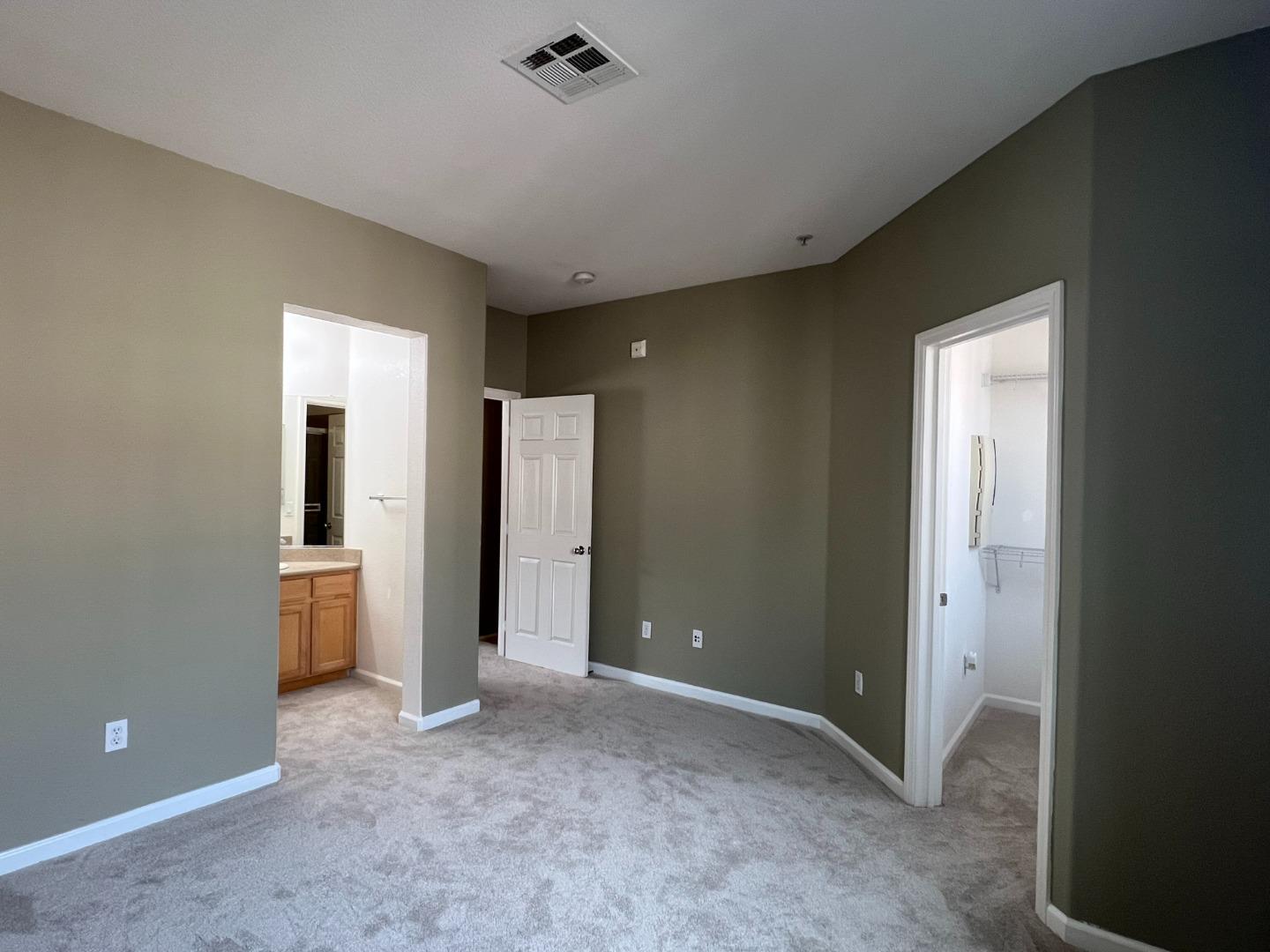 Detail Gallery Image 14 of 21 For 167 Parc Place Dr, Milpitas,  CA 95035 - 2 Beds | 2/1 Baths