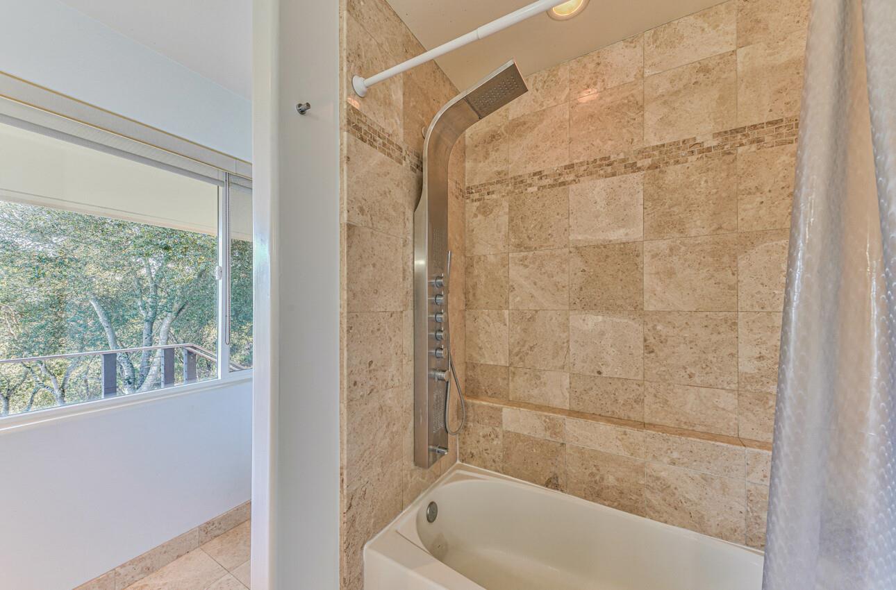 Detail Gallery Image 31 of 66 For 8937 Hidden Canyon Rd, Salinas,  CA 93907 - 4 Beds | 3/1 Baths