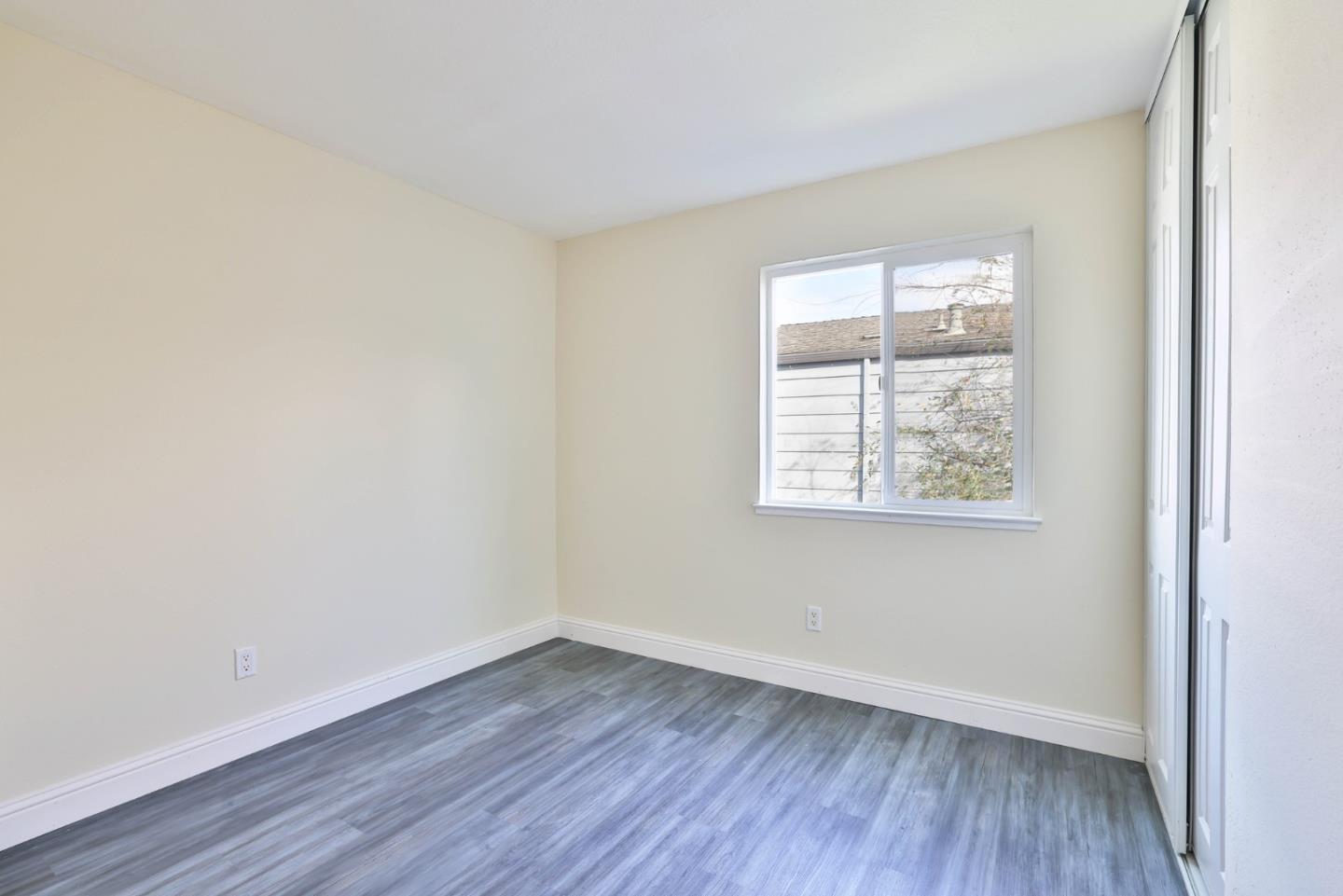 Detail Gallery Image 13 of 33 For 3229 Sieber Way, San Jose,  CA 95111 - 3 Beds | 1/1 Baths