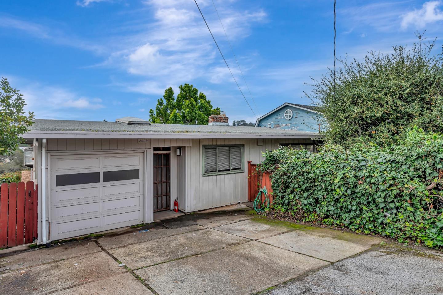 Detail Gallery Image 1 of 1 For 2009 Lyon Ave, Belmont,  CA 94002 - 2 Beds | 2 Baths