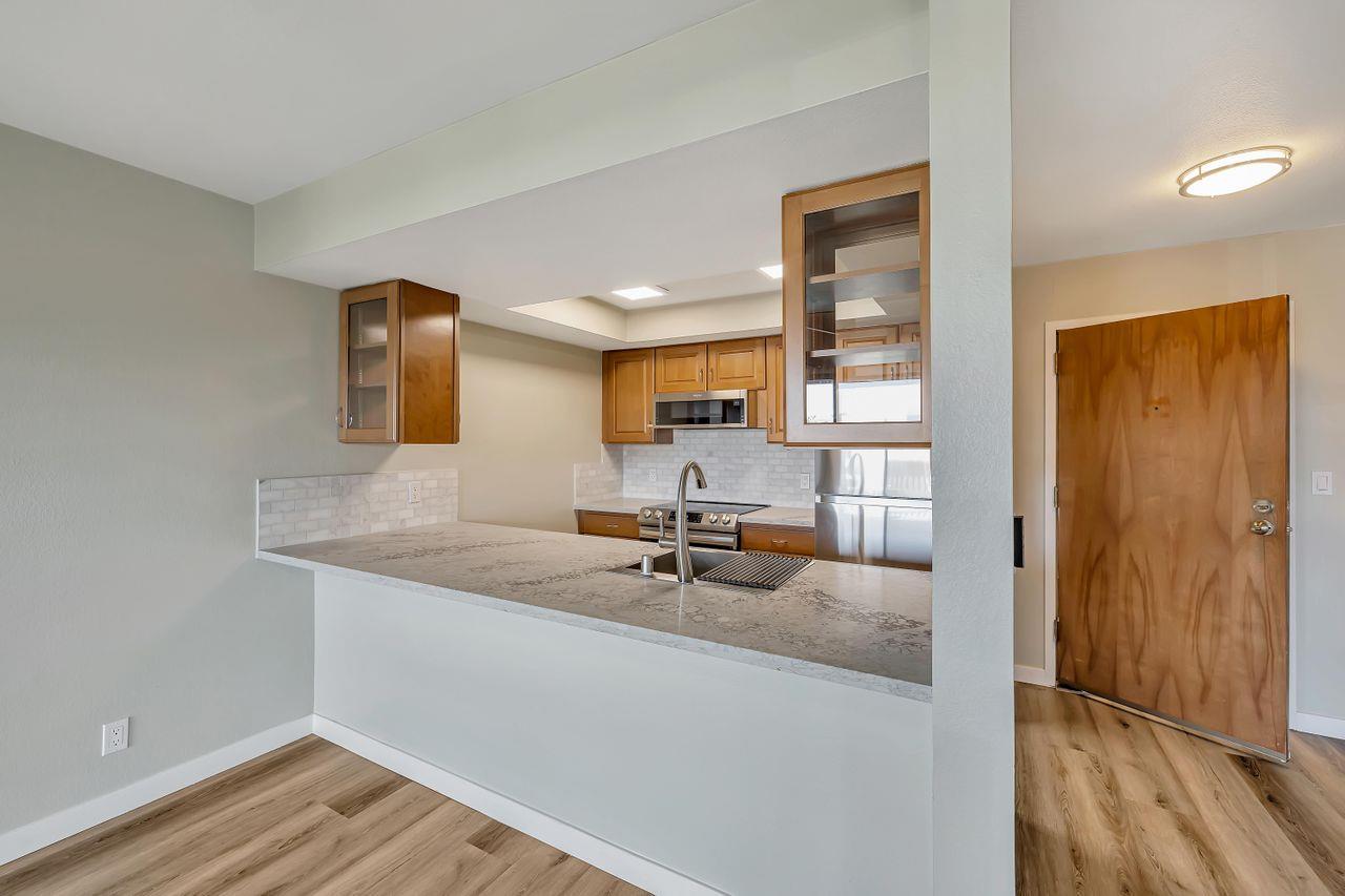 Detail Gallery Image 11 of 28 For 456 Mariners Island Blvd #215,  San Mateo,  CA 94404 - 1 Beds | 1 Baths