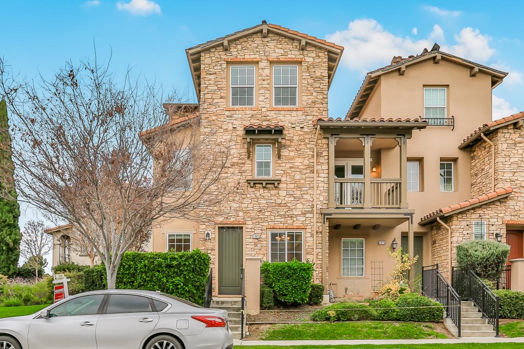 Detail Gallery Image 1 of 1 For 5981 Tan Oak Dr, Fremont,  CA 94555 - 3 Beds | 3/1 Baths