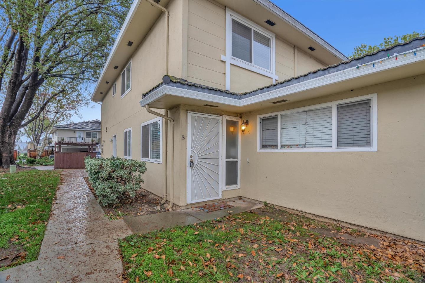 Detail Gallery Image 2 of 13 For 786 Warring Dr #3,  San Jose,  CA 95123 - 2 Beds | 1 Baths