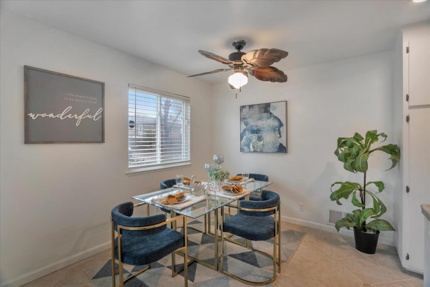 Detail Gallery Image 7 of 13 For 786 Warring Dr #3,  San Jose,  CA 95123 - 2 Beds | 1 Baths