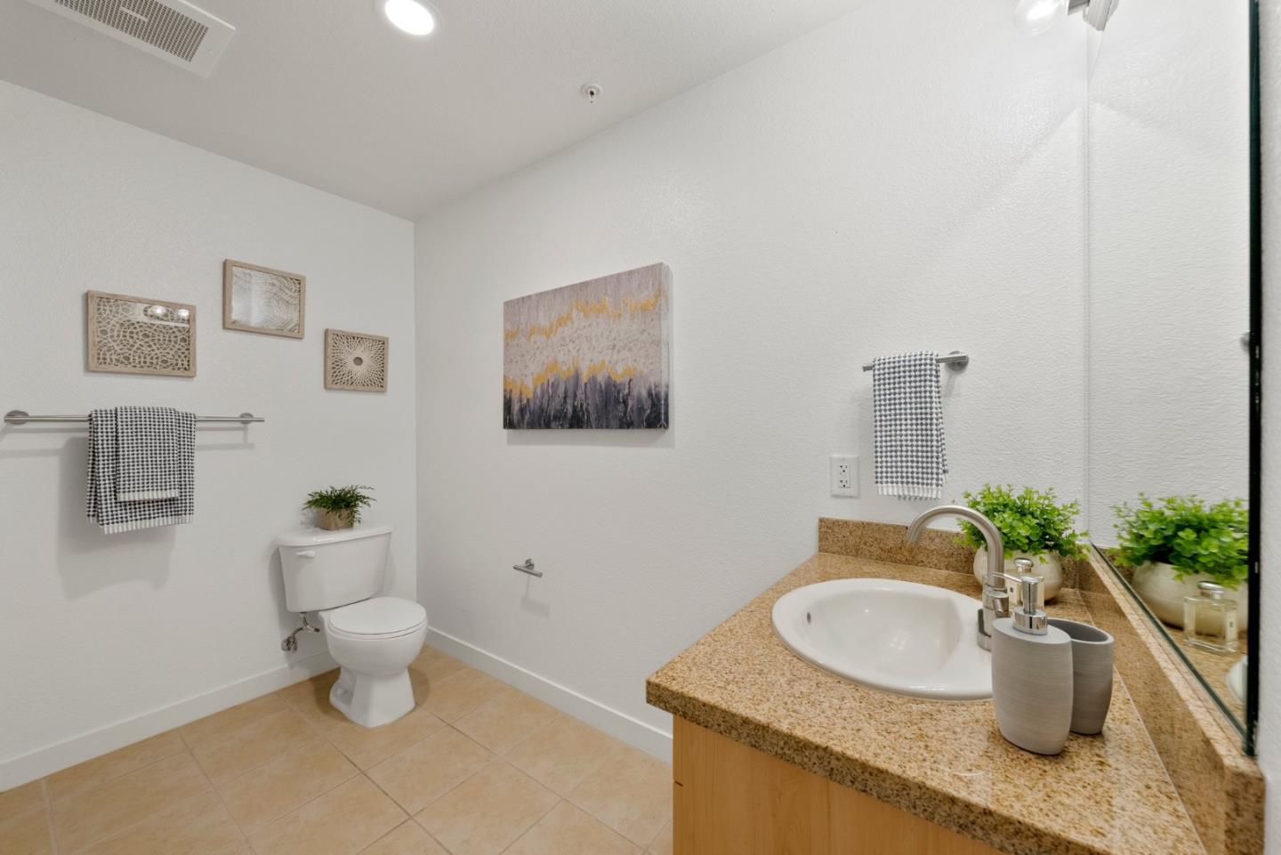 Detail Gallery Image 22 of 75 For 88 Bush St #4106,  San Jose,  CA 95126 - 2 Beds | 2 Baths