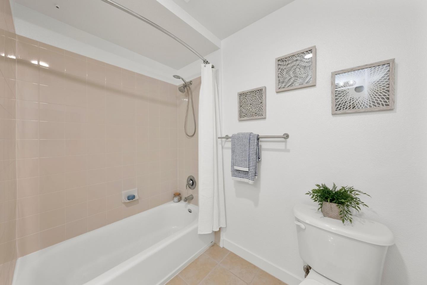 Detail Gallery Image 23 of 75 For 88 Bush St #4106,  San Jose,  CA 95126 - 2 Beds | 2 Baths