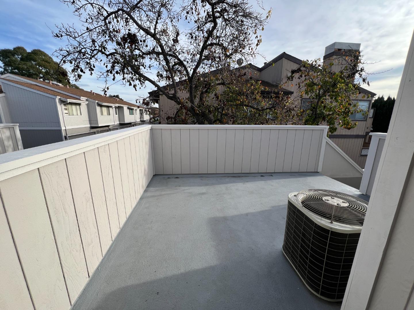 Detail Gallery Image 20 of 21 For 85 Silcreek Dr, San Jose,  CA 95116 - 2 Beds | 2 Baths