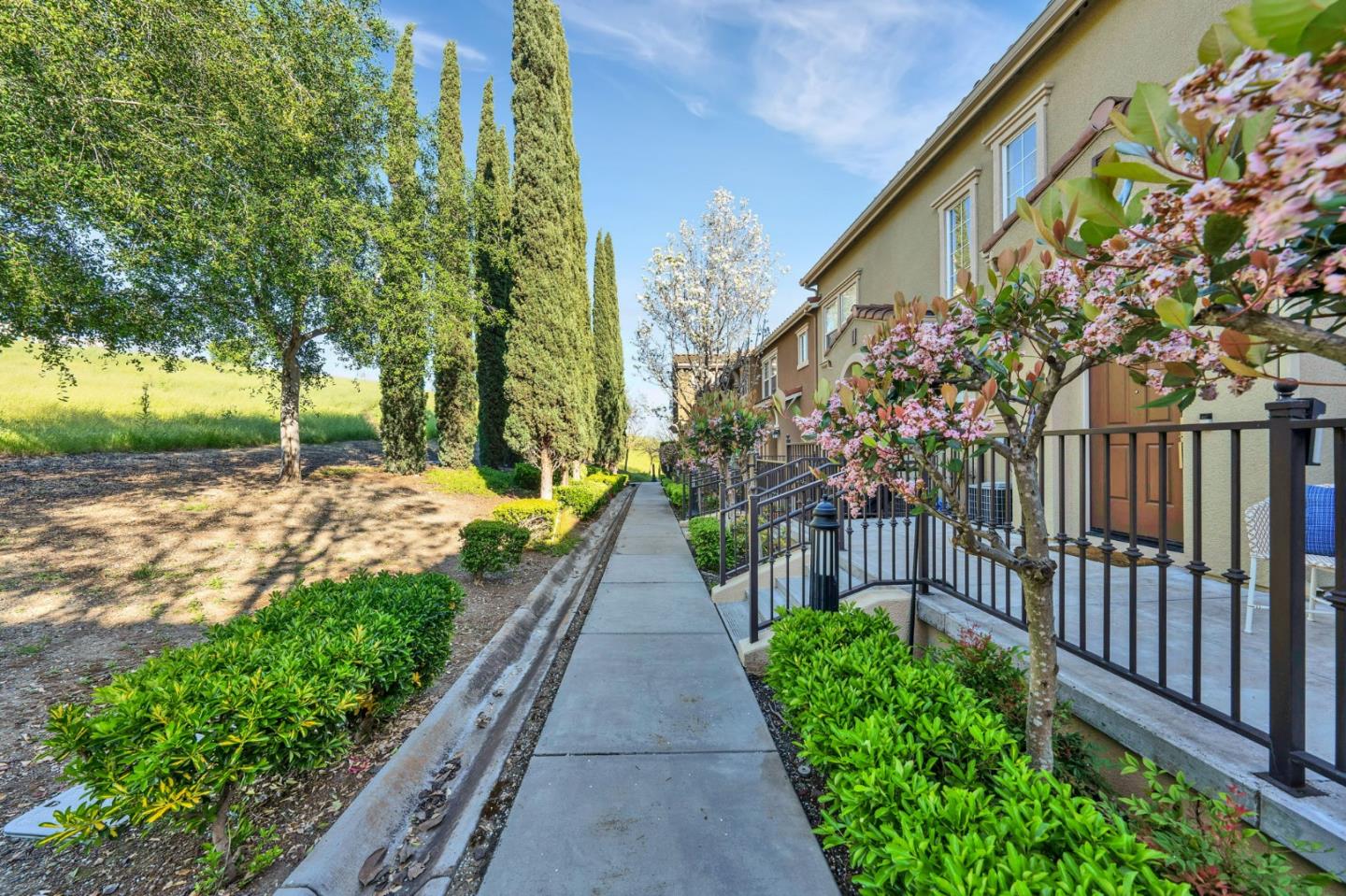 Detail Gallery Image 37 of 66 For 3405 Vittoria Pl #5,  San Jose,  CA 95136 - 3 Beds | 2/1 Baths