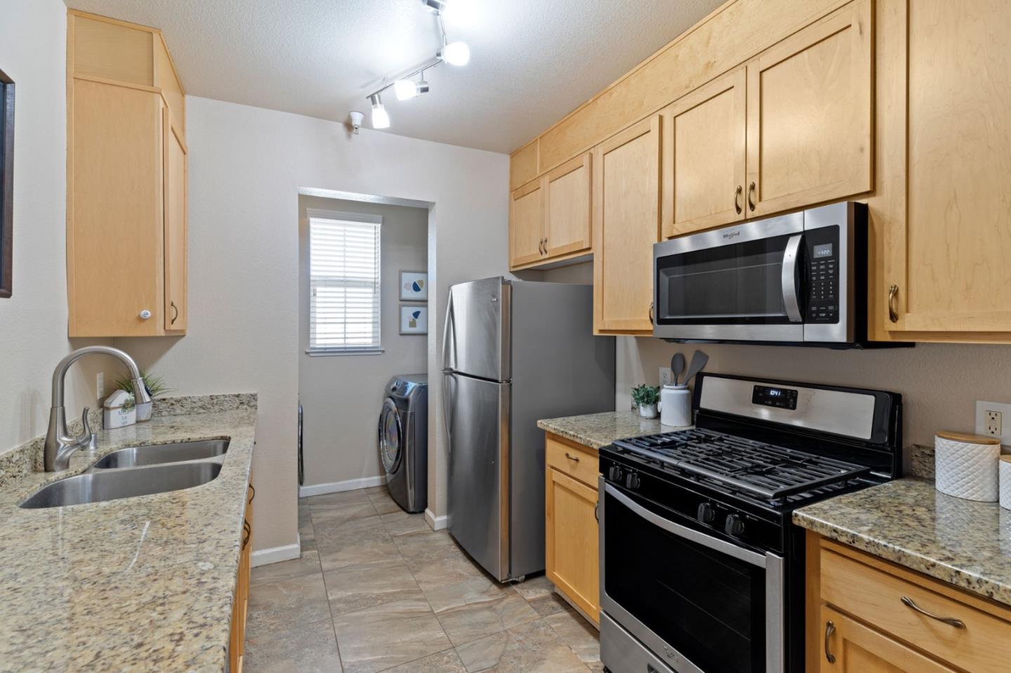 Detail Gallery Image 11 of 22 For 2177 Alum Rock Ave #139,  San Jose,  CA 95116 - 2 Beds | 2 Baths