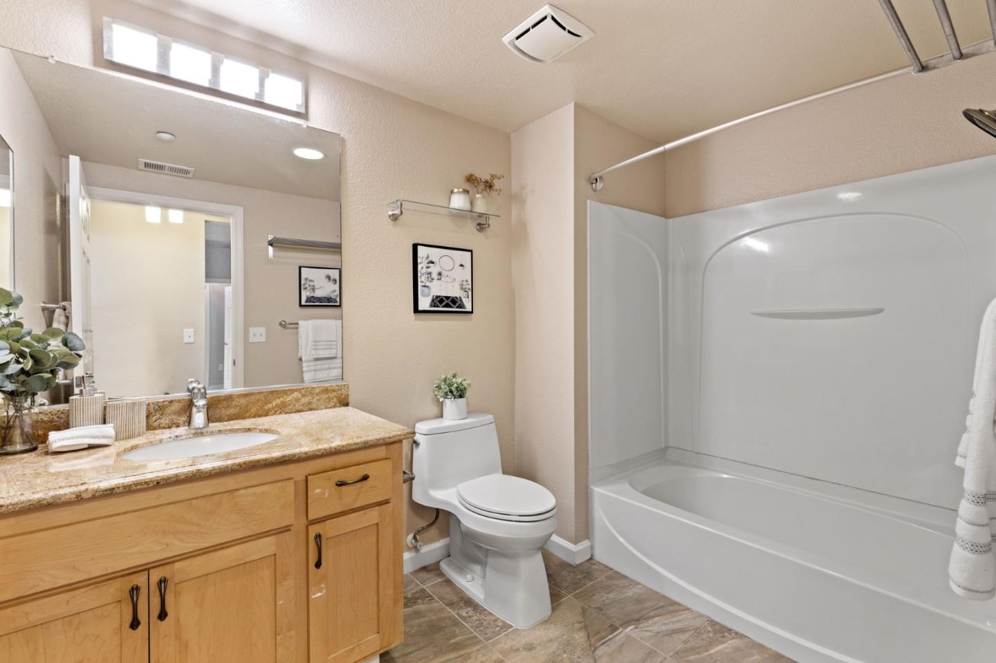 Detail Gallery Image 19 of 22 For 2177 Alum Rock Ave #139,  San Jose,  CA 95116 - 2 Beds | 2 Baths