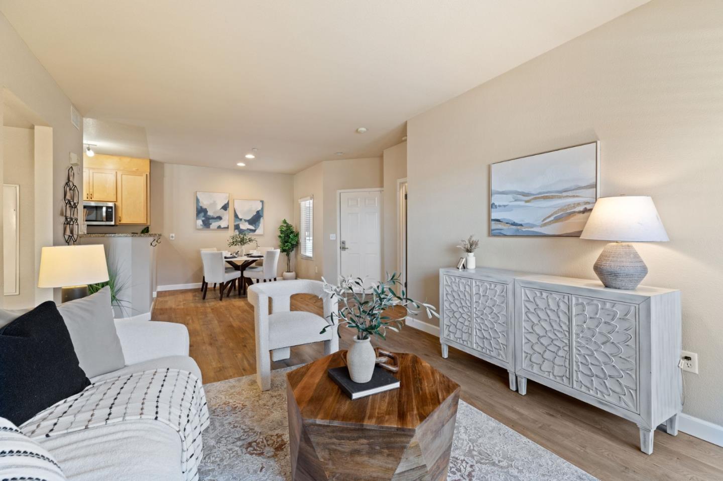 Detail Gallery Image 7 of 22 For 2177 Alum Rock Ave #139,  San Jose,  CA 95116 - 2 Beds | 2 Baths