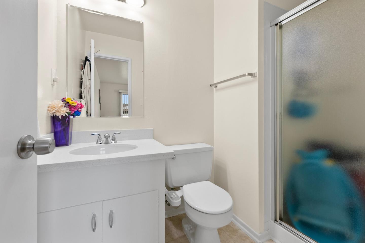 Detail Gallery Image 20 of 35 For 3045 Los Prados St #216,  San Mateo,  CA 94403 - 2 Beds | 2 Baths