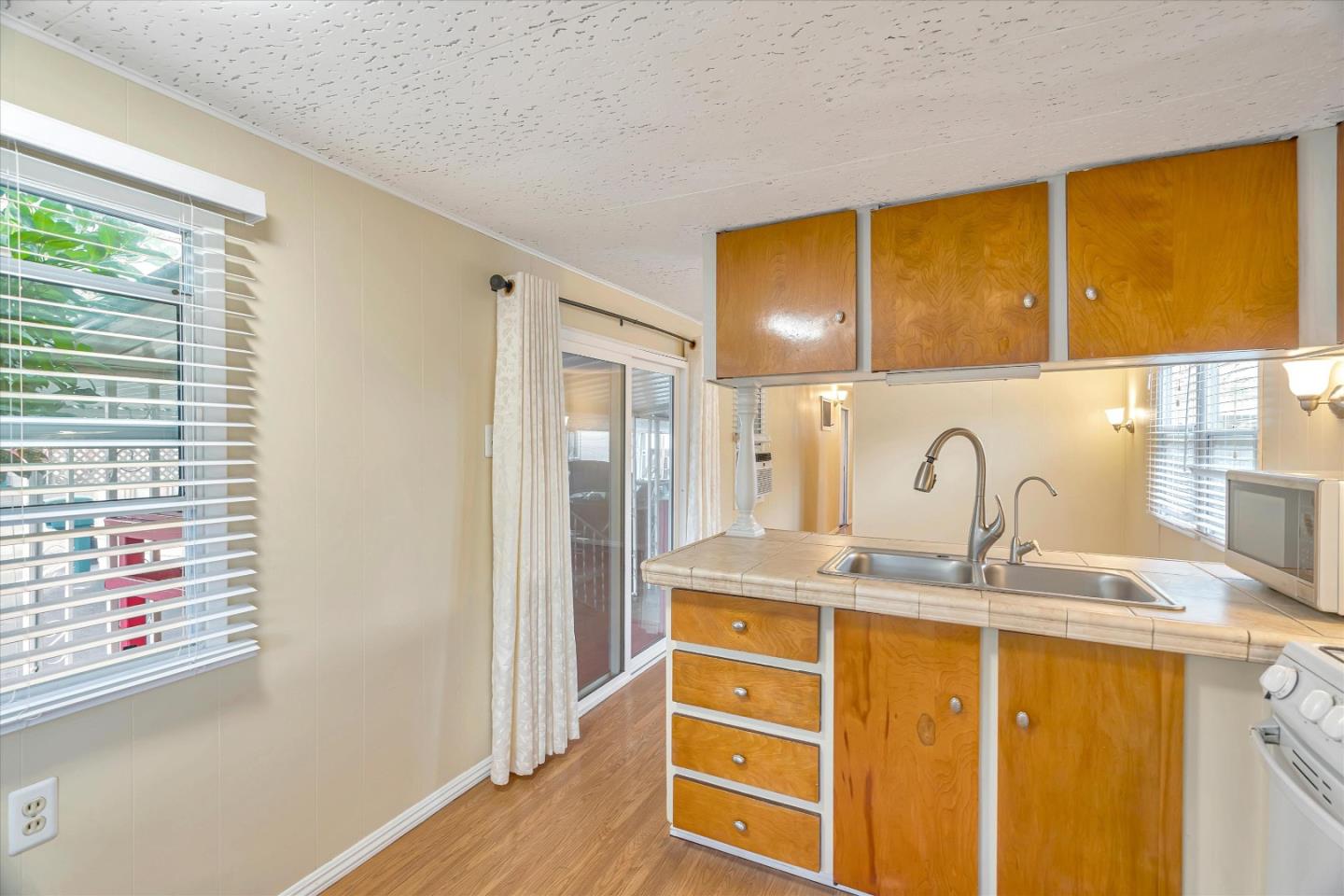 Detail Gallery Image 10 of 29 For 2150 Monterey Rd #68,  San Jose,  CA 95112 - 2 Beds | 1 Baths