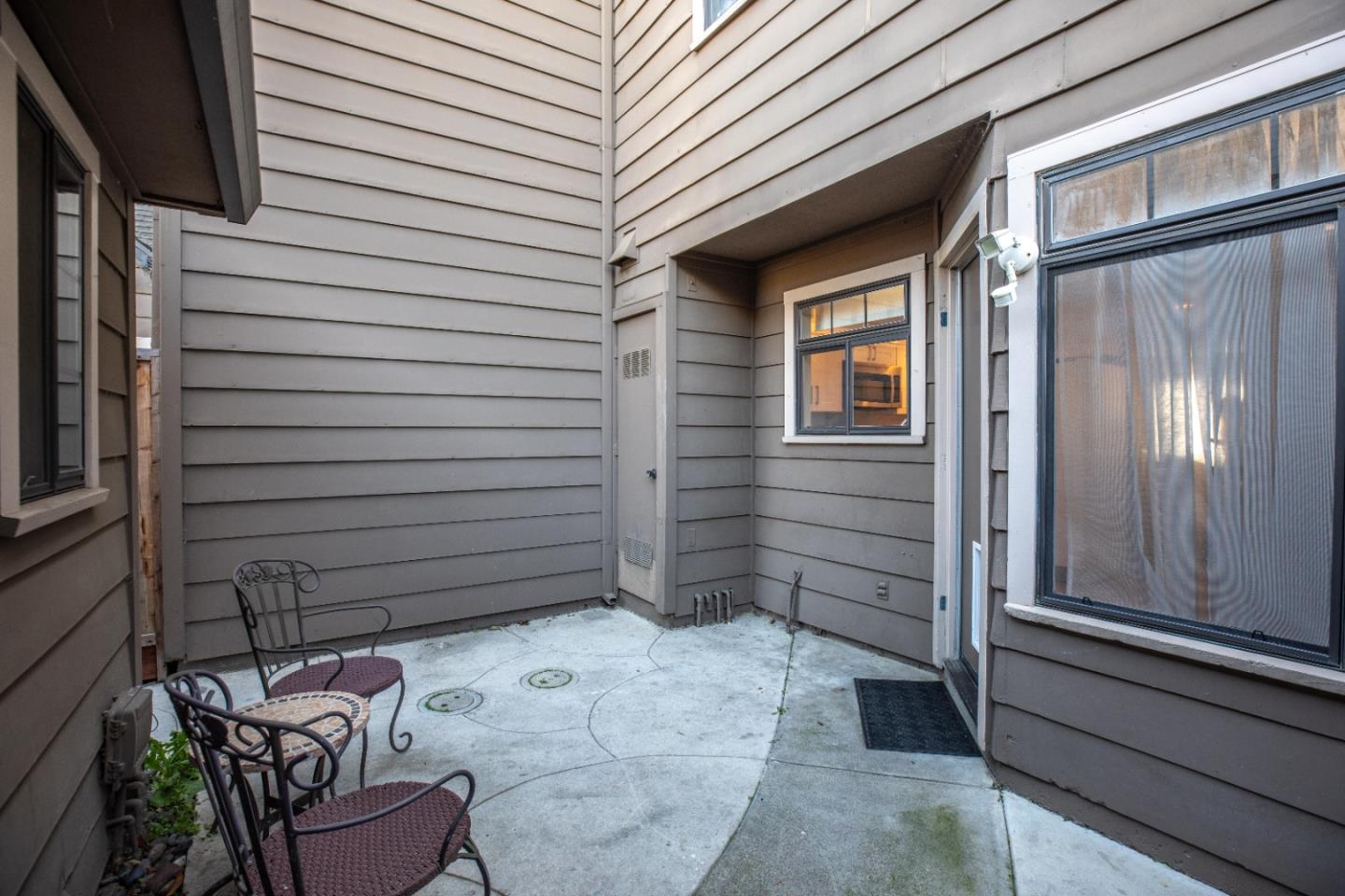 Detail Gallery Image 19 of 24 For 140 Gibson Dr #13,  Hollister,  CA 95023 - 2 Beds | 1/1 Baths
