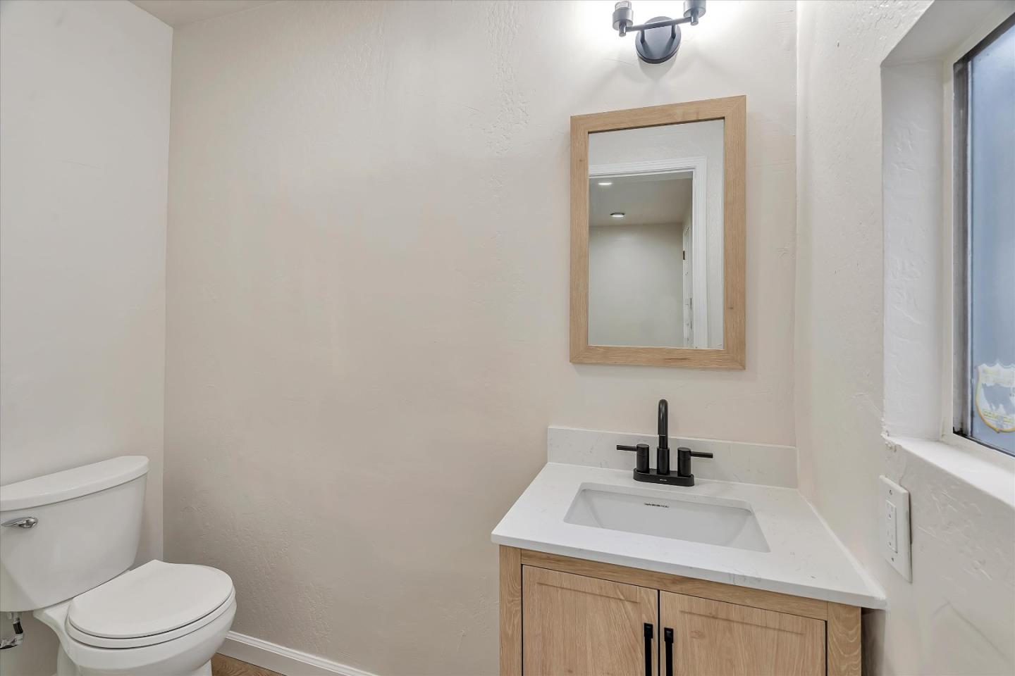 Detail Gallery Image 11 of 16 For 9 S 26th St, San Jose,  CA 95116 - 1 Beds | 1 Baths