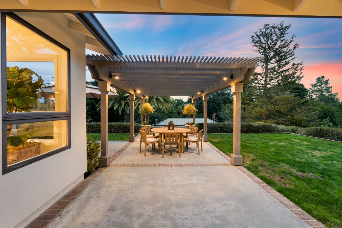 Detail Gallery Image 77 of 89 For 12720 Viscaino Rd, Los Altos Hills,  CA 94022 - 4 Beds | 5/1 Baths