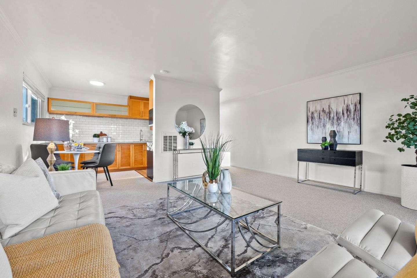 Detail Gallery Image 8 of 27 For 321 Warwick Ave #302,  Oakland,  CA 94610 - 2 Beds | 2 Baths
