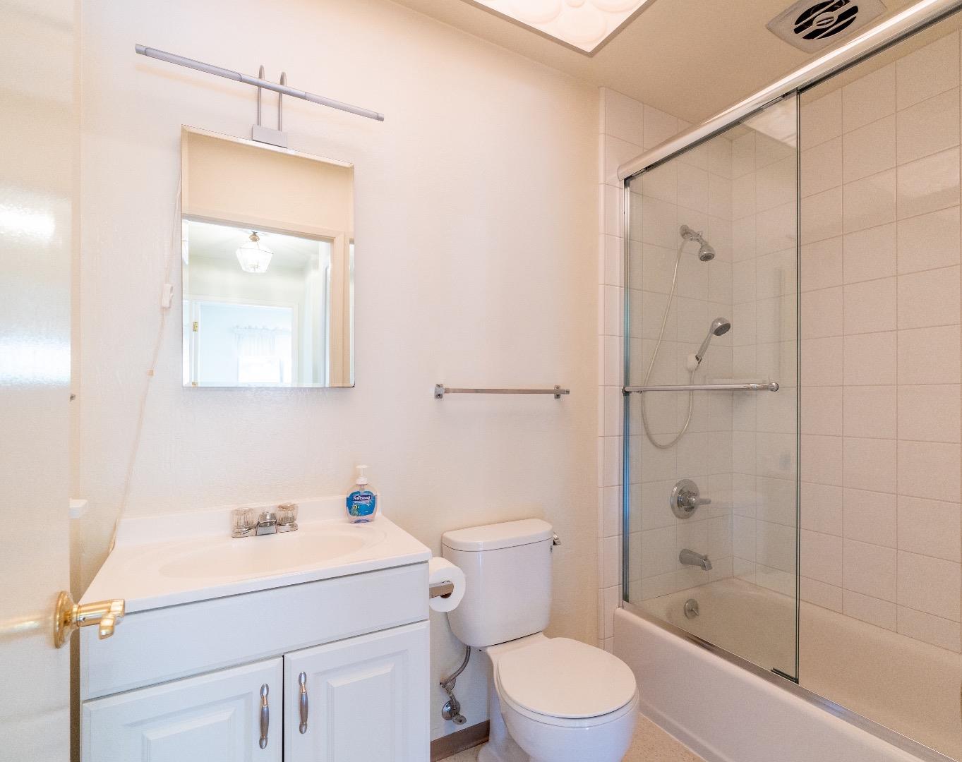Detail Gallery Image 20 of 31 For 1091 Park Pacifica Ave, Pacifica,  CA 94044 - 3 Beds | 2 Baths