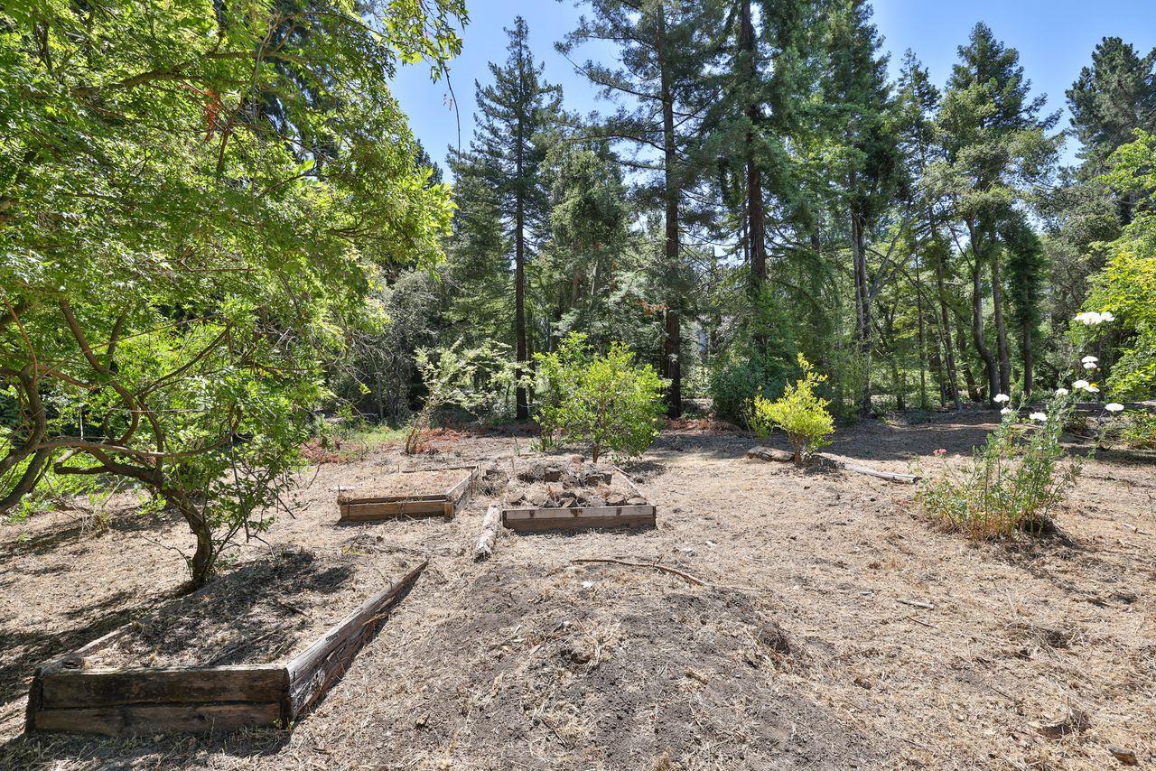 Detail Gallery Image 23 of 38 For 23295 Summit Rd, Los Gatos,  CA 95033 - 2 Beds | 1 Baths