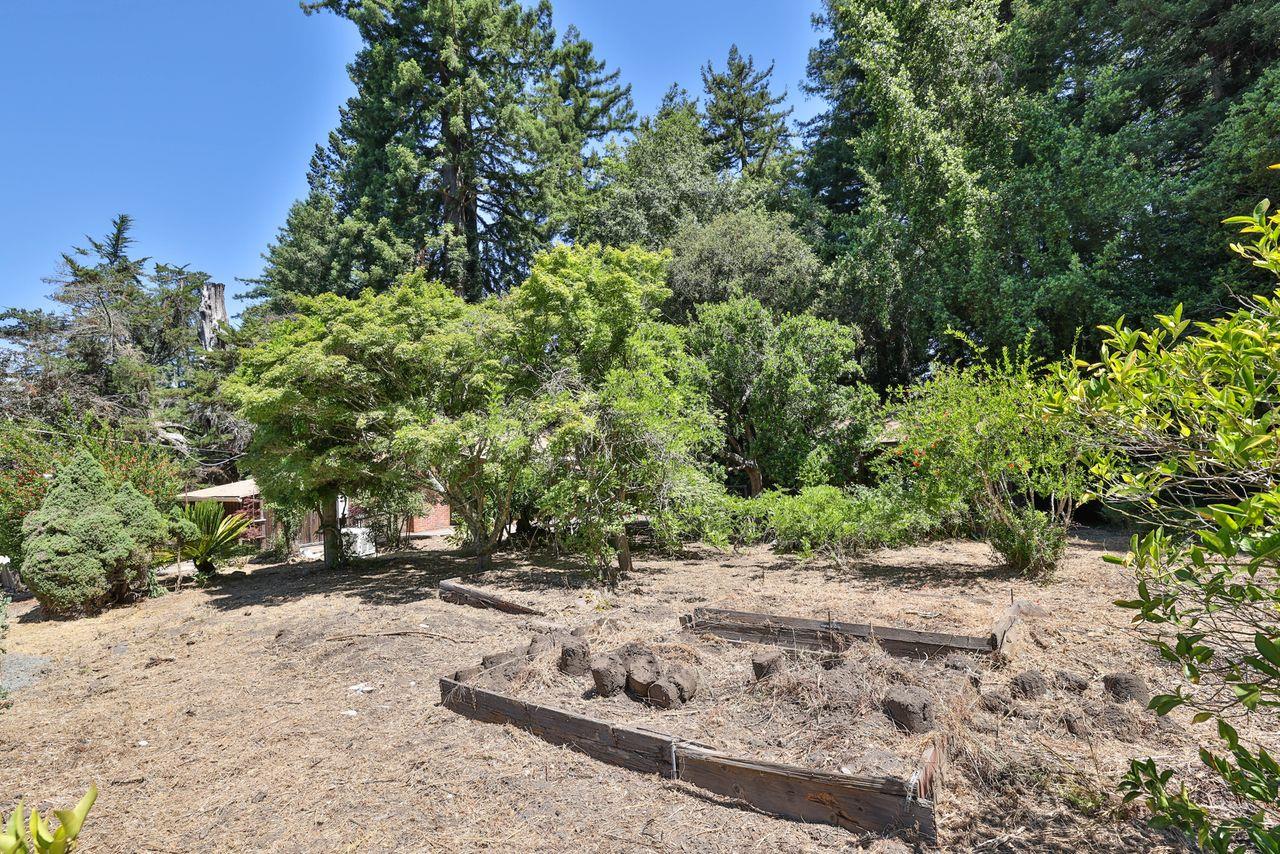 Detail Gallery Image 24 of 38 For 23295 Summit Rd, Los Gatos,  CA 95033 - 2 Beds | 1 Baths