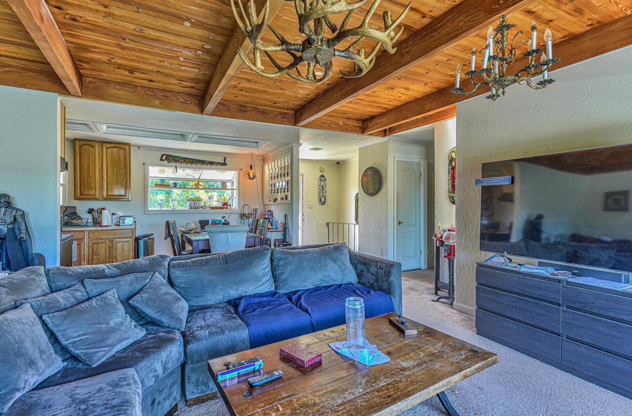 Detail Gallery Image 9 of 32 For 4301 Fairway Dr, Soquel,  CA 95073 - 3 Beds | 2 Baths