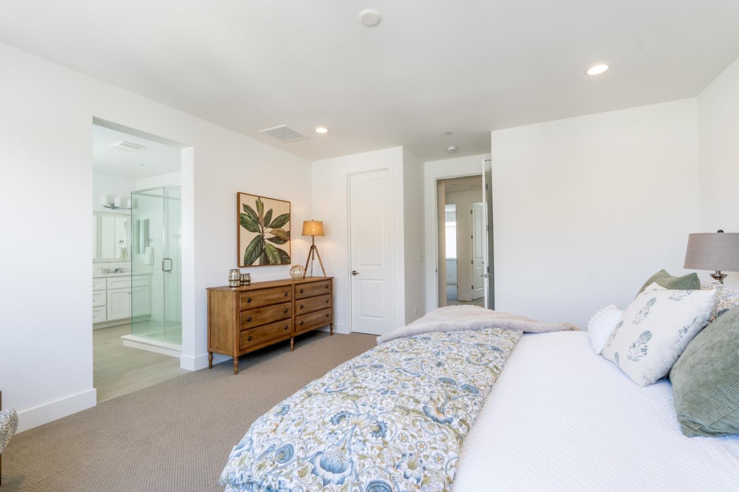 Detail Gallery Image 22 of 35 For 2772 Telegraph Blvd, Marina,  CA 93933 - 3 Beds | 2/1 Baths