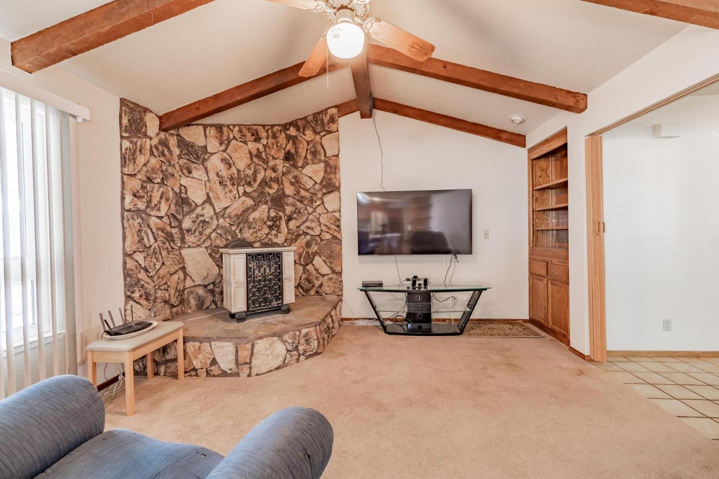 Detail Gallery Image 11 of 26 For 1031 Foothill Rd, Hollister,  CA 95023 - 3 Beds | 2 Baths