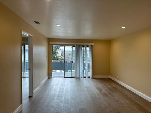 Detail Gallery Image 9 of 14 For 2977 S Norfolk St #209,  San Mateo,  CA 94403 - 2 Beds | 2 Baths