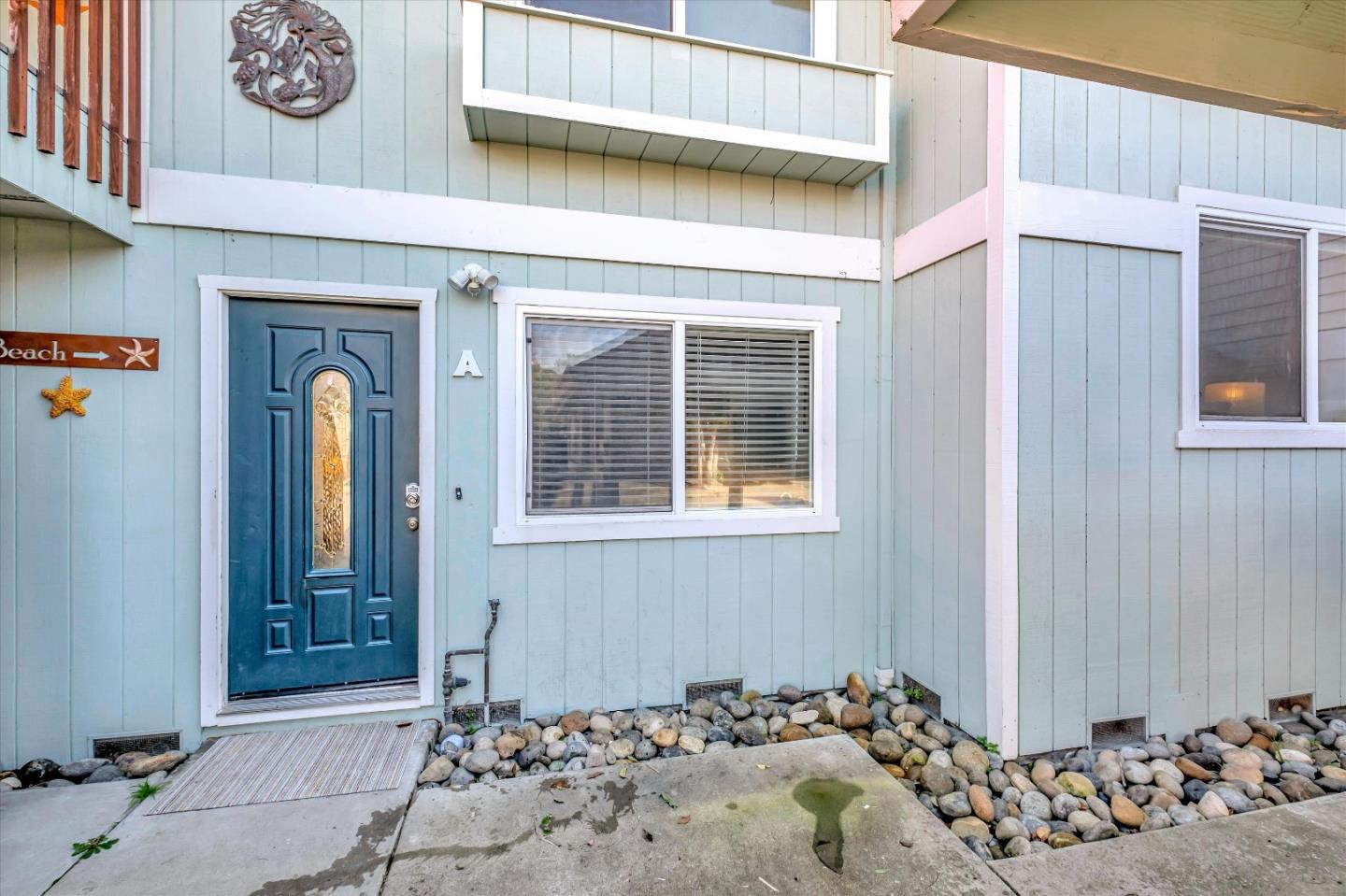 Detail Gallery Image 23 of 28 For 208 Stockton Ave, Capitola,  CA 95010 - 4 Beds | 2 Baths