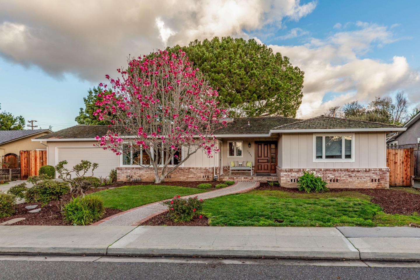 Detail Gallery Image 1 of 1 For 1837 Fordham Way, Mountain View,  CA 94040 - 3 Beds | 2 Baths