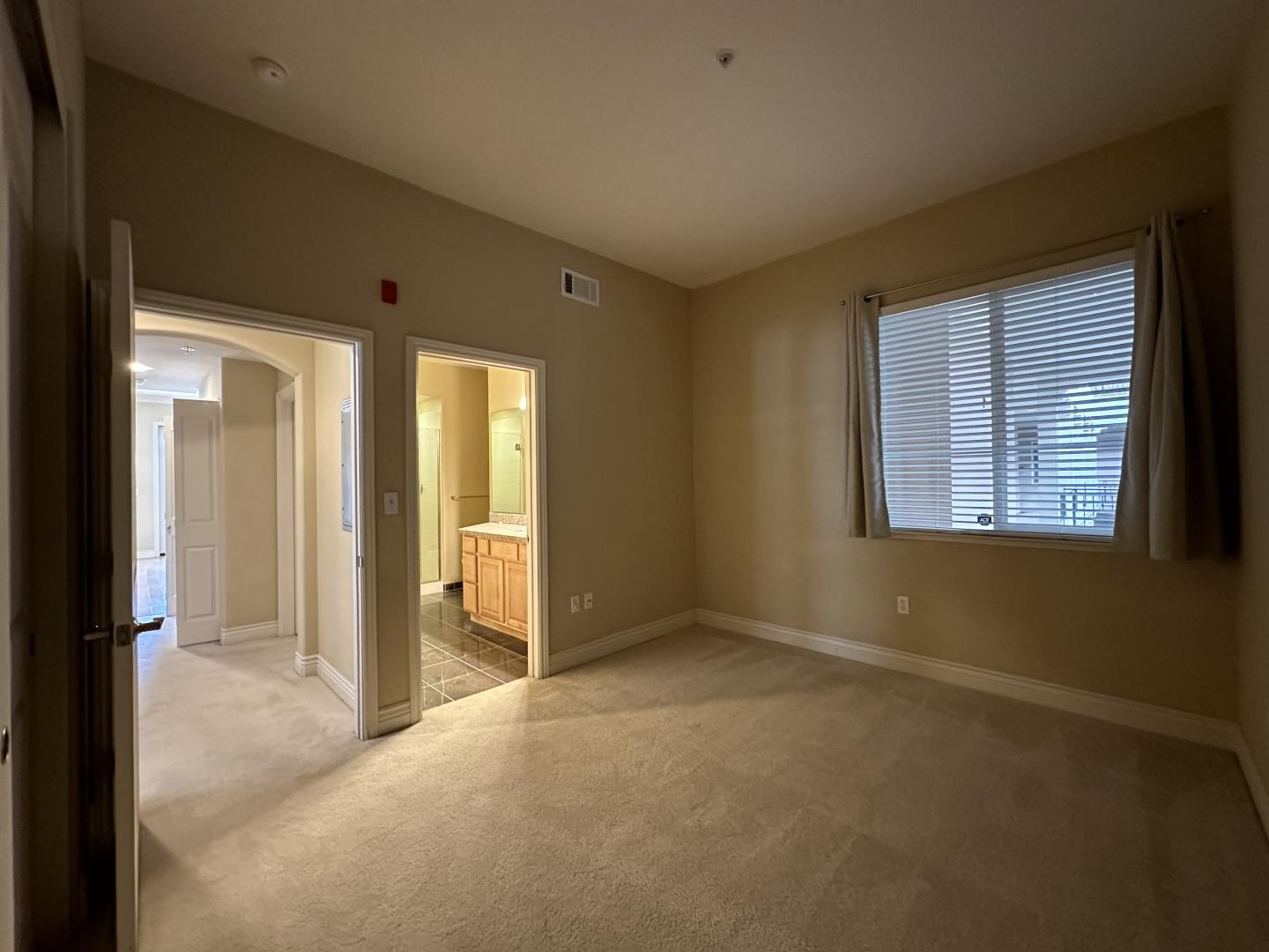 Detail Gallery Image 9 of 14 For 88 S Broadway #1307,  Millbrae,  CA 94030 - 2 Beds | 2 Baths