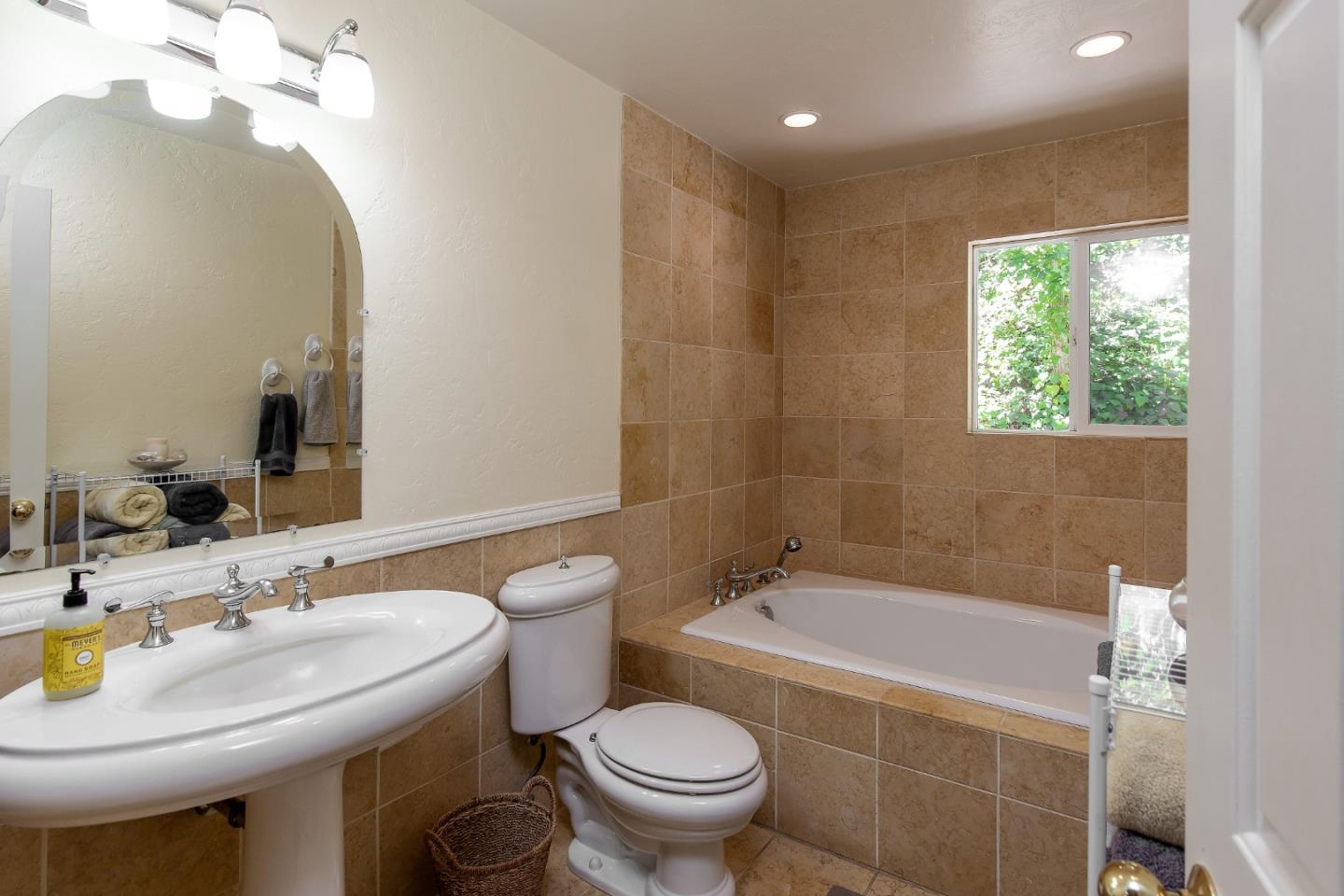 Detail Gallery Image 16 of 29 For 24104 Big Basin Way, Saratoga,  CA 95070 - 4 Beds | 2 Baths