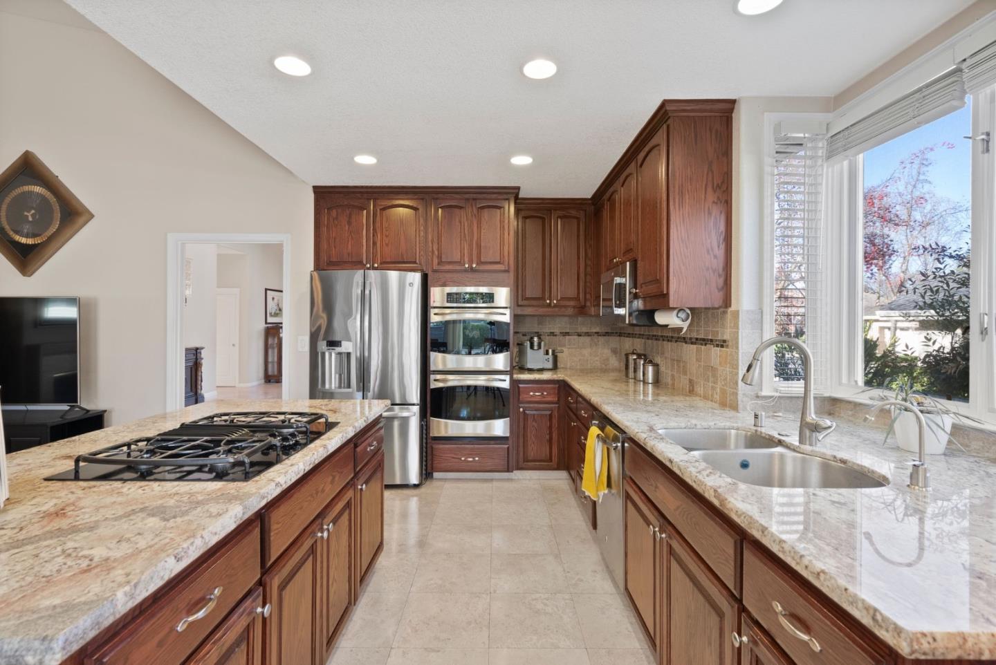 Detail Gallery Image 19 of 43 For 7952 Spyglass Ct, Pleasanton,  CA 94588 - 3 Beds | 2/1 Baths