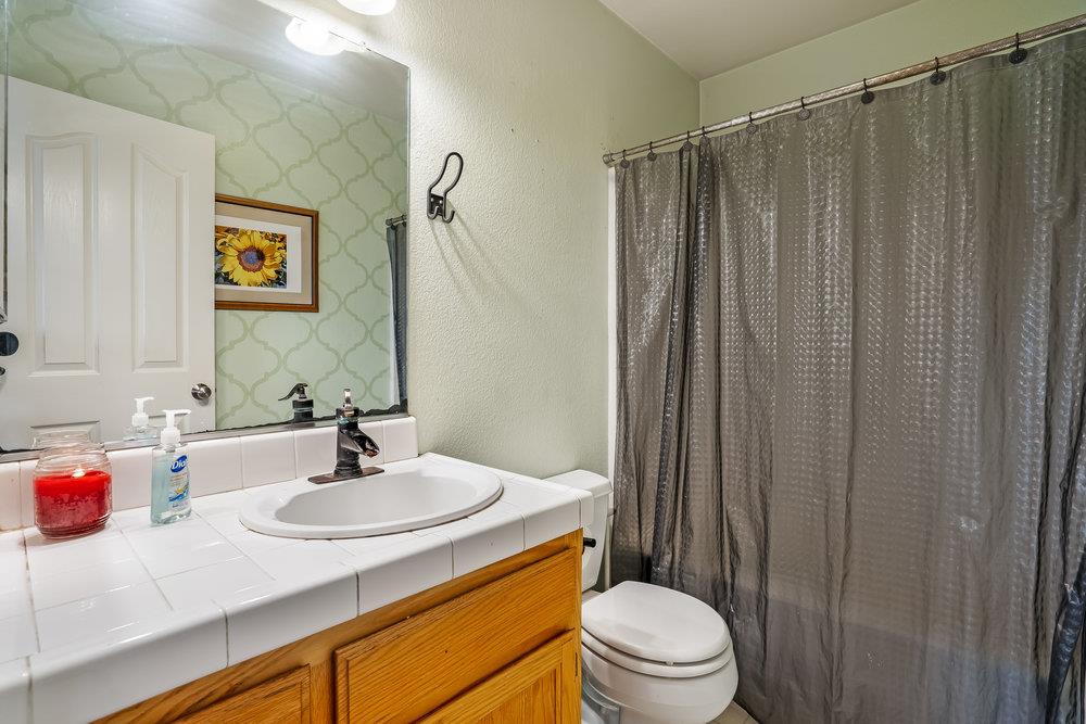 Detail Gallery Image 29 of 50 For 2130 Pecan Ct, Hollister,  CA 95023 - 4 Beds | 2 Baths