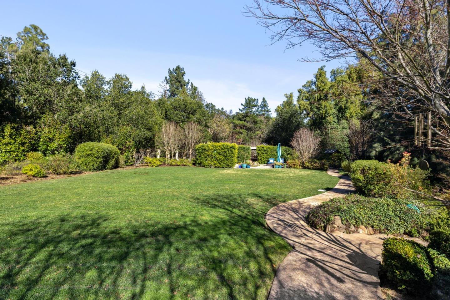 Detail Gallery Image 5 of 45 For 23525 Ravensbury Ave, Los Altos Hills,  CA 94024 - 4 Beds | 4/1 Baths