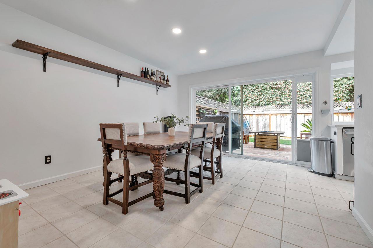 Detail Gallery Image 11 of 25 For 295 Silverfish Ct, Aptos,  CA 95003 - 3 Beds | 2/1 Baths
