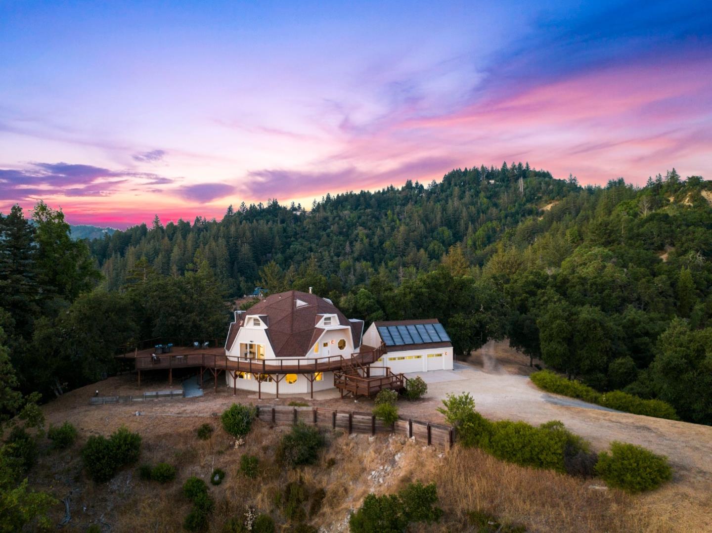 Detail Gallery Image 1 of 1 For 21864 Bear Creek Rd, Los Gatos,  CA 95033 - 5 Beds | 3/1 Baths