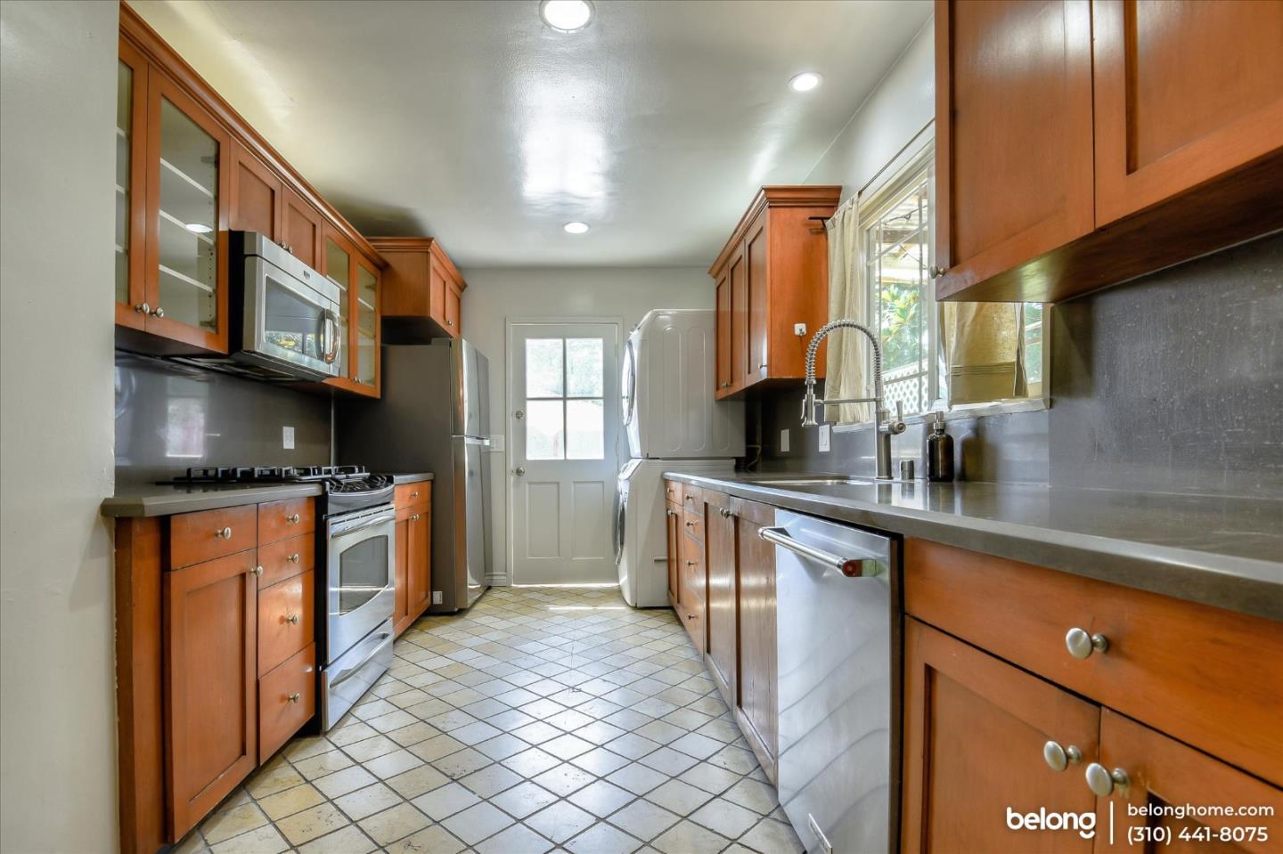 Detail Gallery Image 13 of 35 For 11386 Tenino Ave, Los Angeles,  CA 90066 - 3 Beds | 1 Baths