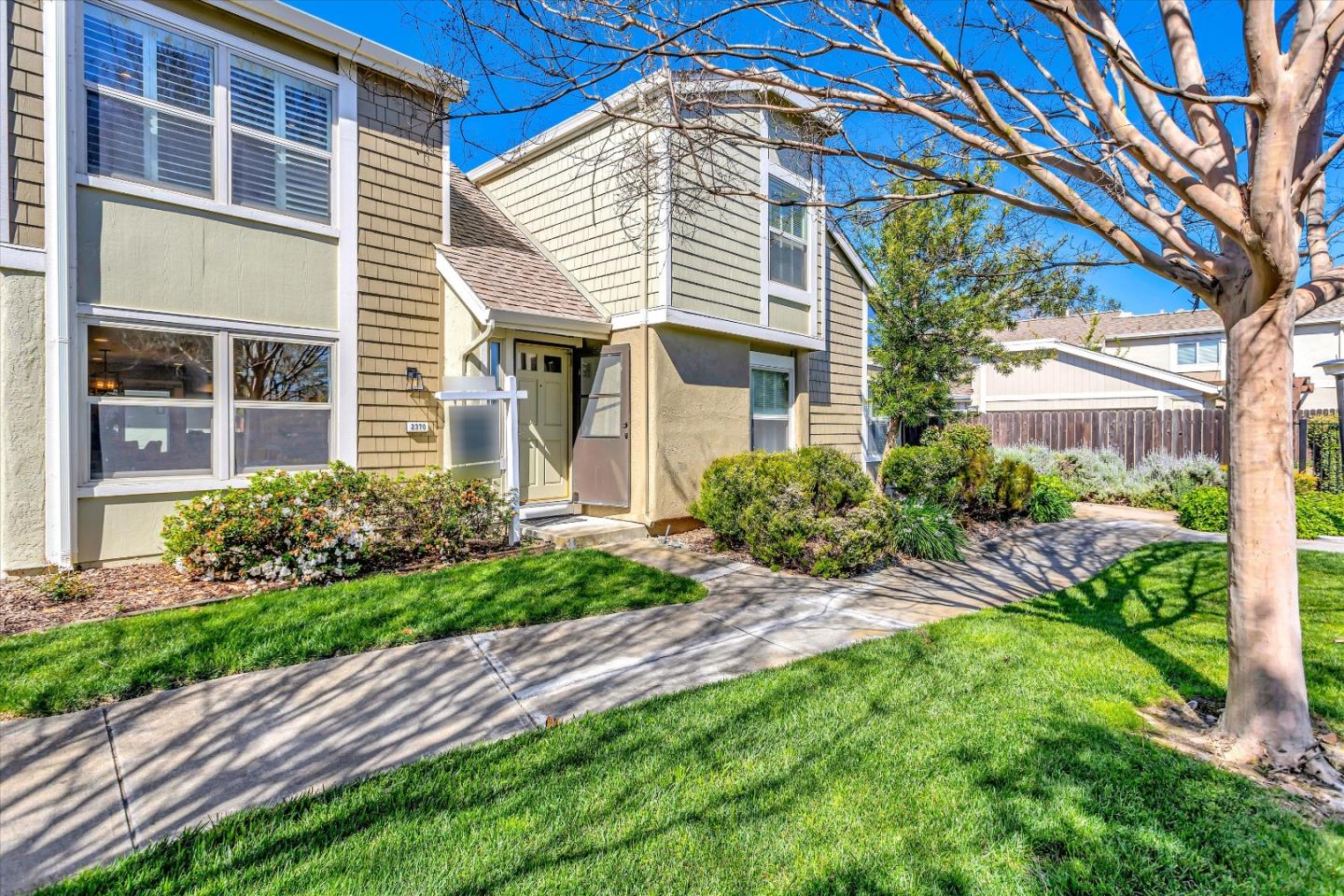 Detail Gallery Image 1 of 1 For 2370 Shoreside Ct, Santa Clara,  CA 95054 - 2 Beds | 1/1 Baths