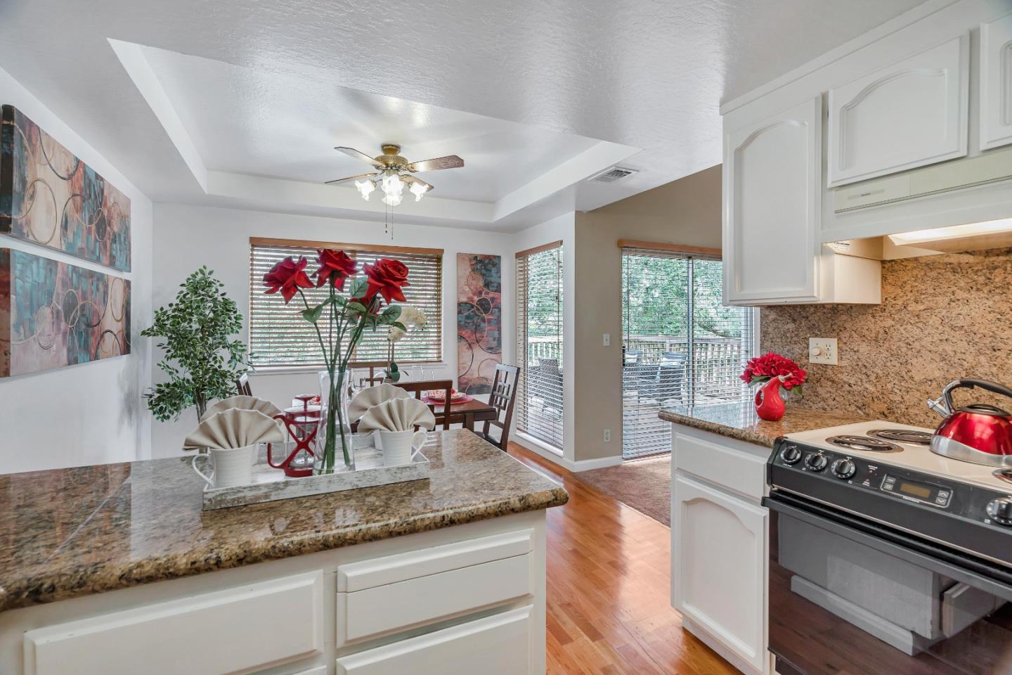 Detail Gallery Image 13 of 38 For 16965 Susan Ct, Morgan Hill,  CA 95037 - 2 Beds | 2/1 Baths
