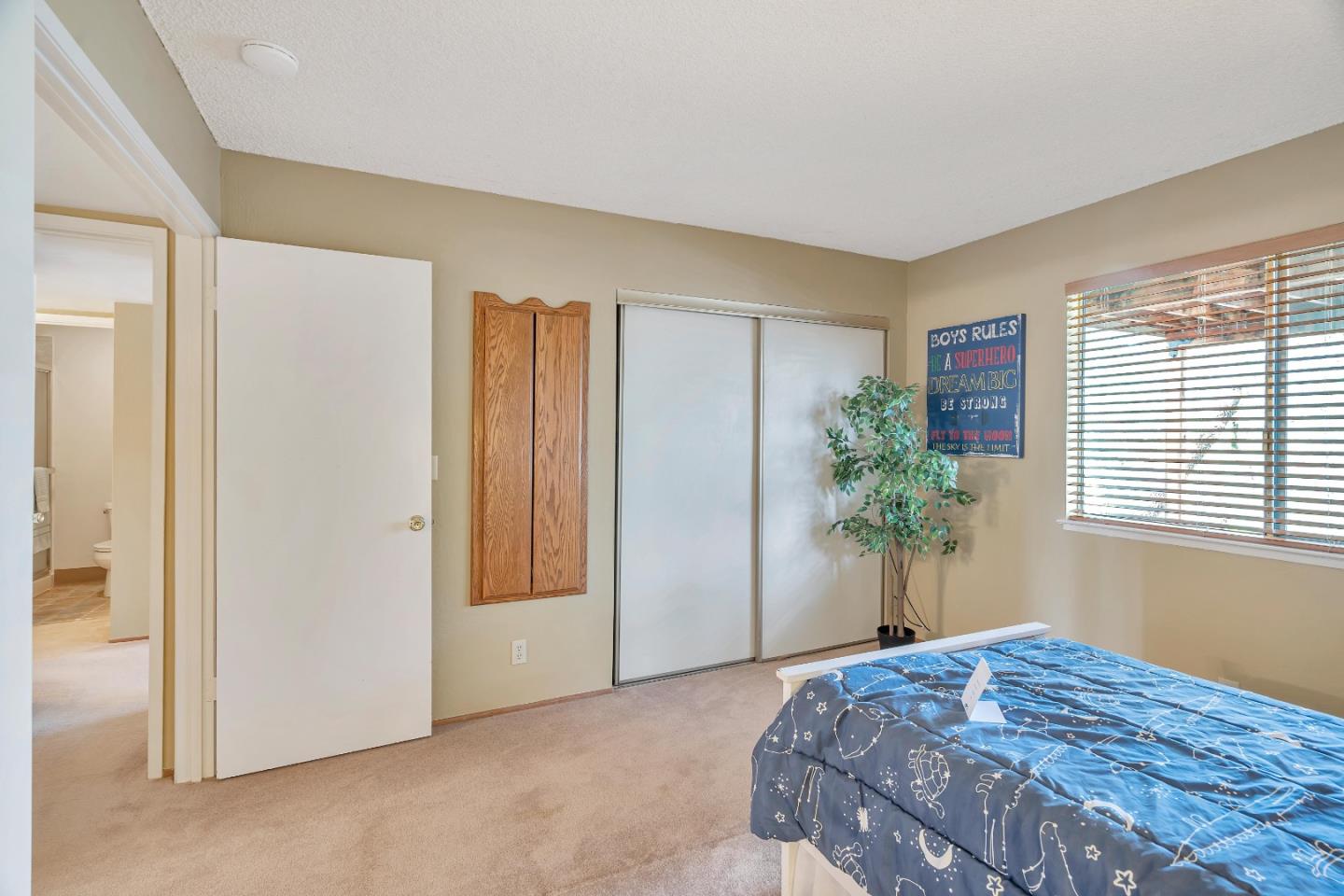 Detail Gallery Image 18 of 38 For 16965 Susan Ct, Morgan Hill,  CA 95037 - 2 Beds | 2/1 Baths
