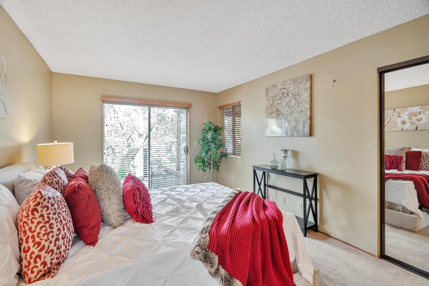 Detail Gallery Image 23 of 38 For 16965 Susan Ct, Morgan Hill,  CA 95037 - 2 Beds | 2/1 Baths