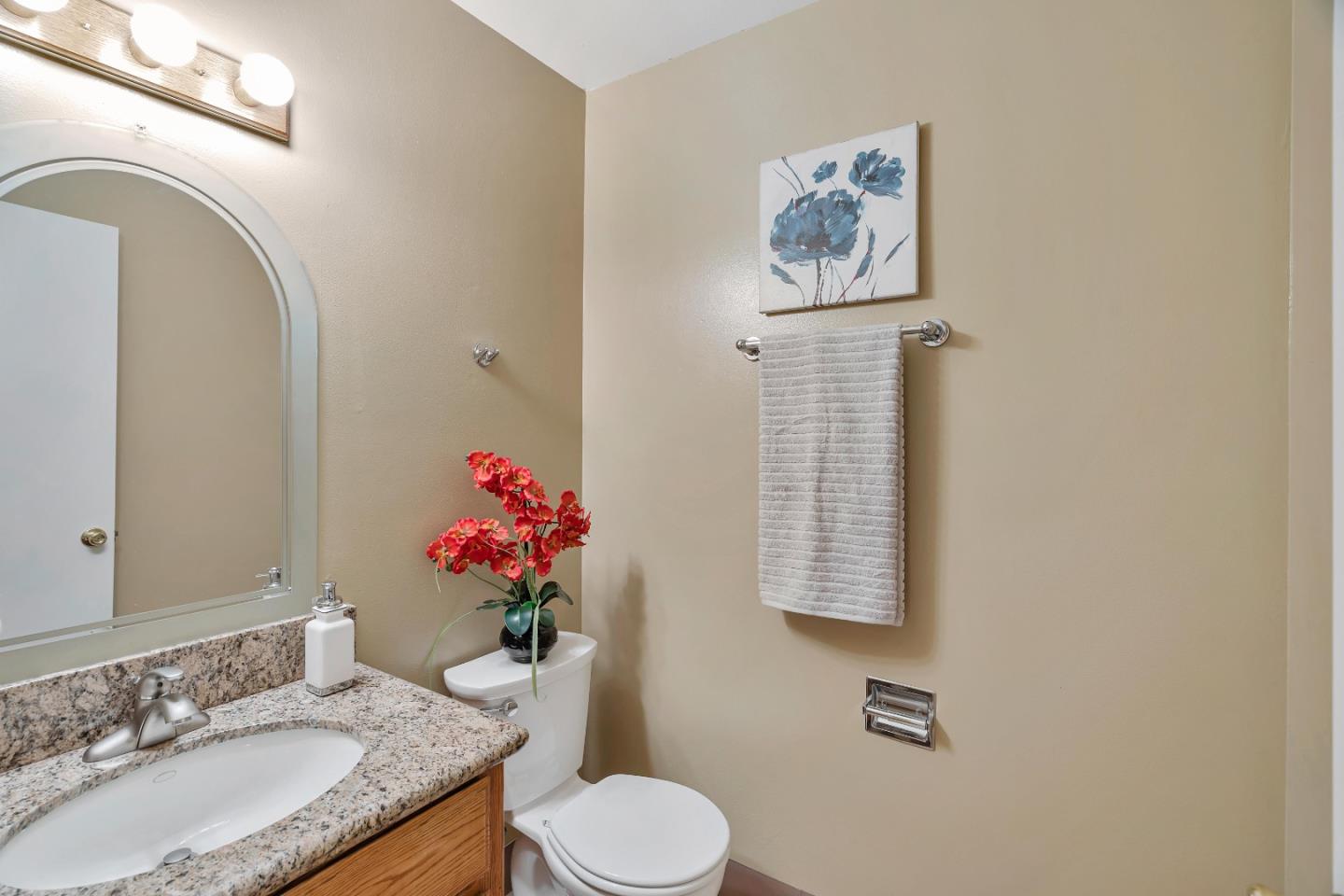 Detail Gallery Image 27 of 38 For 16965 Susan Ct, Morgan Hill,  CA 95037 - 2 Beds | 2/1 Baths
