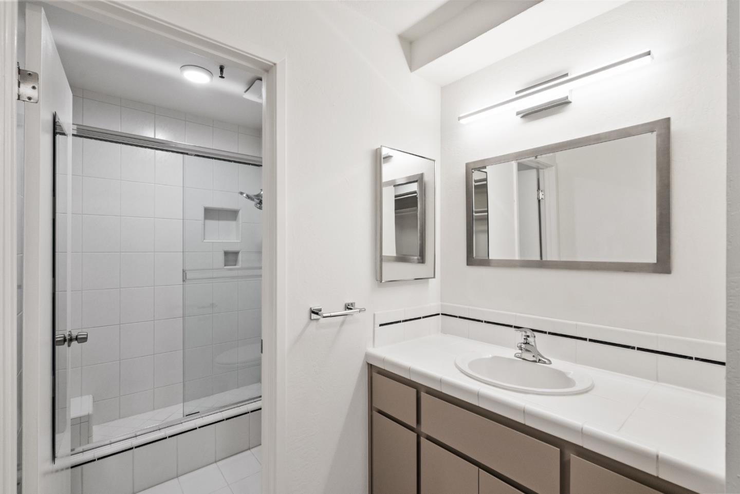 Detail Gallery Image 13 of 29 For 49 Showers Dr #W312,  Mountain View,  CA 94040 - 2 Beds | 2 Baths