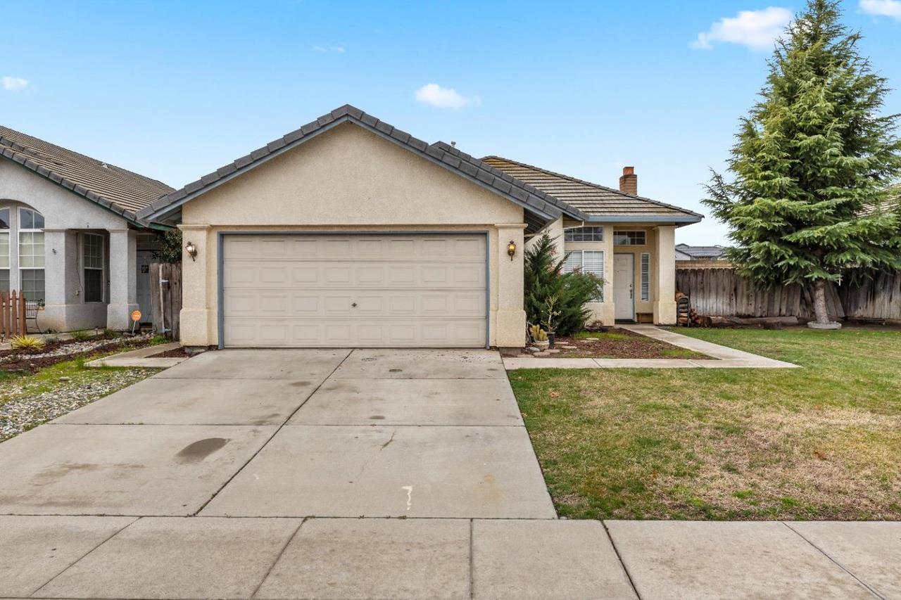 660 Mission Ridge Dr, Manteca, CA 95337